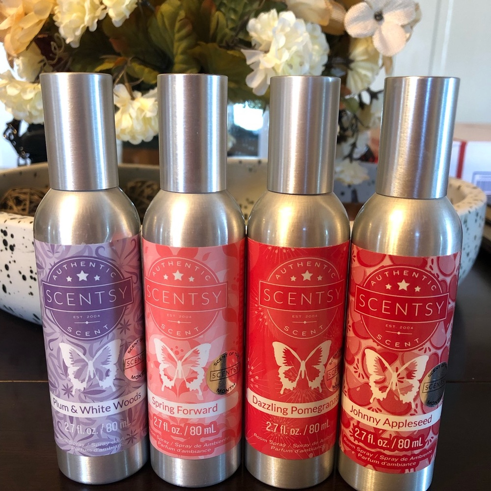 4 Scentsy Room Sprays!